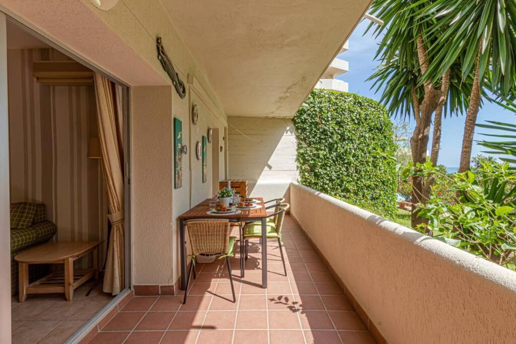 797 Holiday Rentals- Precioso Piso Con Vistas Al Jardin En Benalbeach Benalmadena Exterior photo